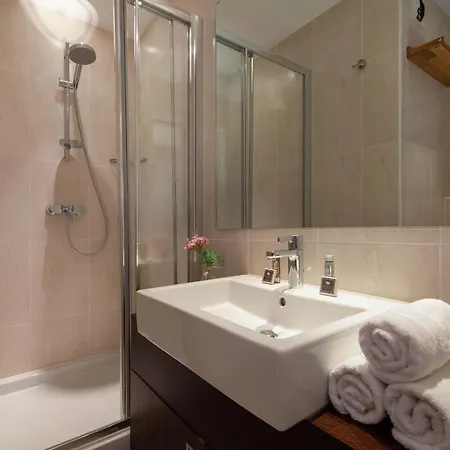 Sleeps 6 Appartement *